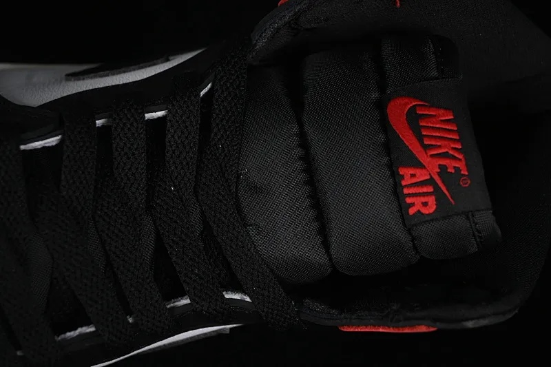 All categories Air Jordan Jordan series basketball shoes Air Jordan 1 High OG version Air Jordan 1 High OG "Black Toe Reimagined" AJ1 Joe 1 new black toe DZ5485-106